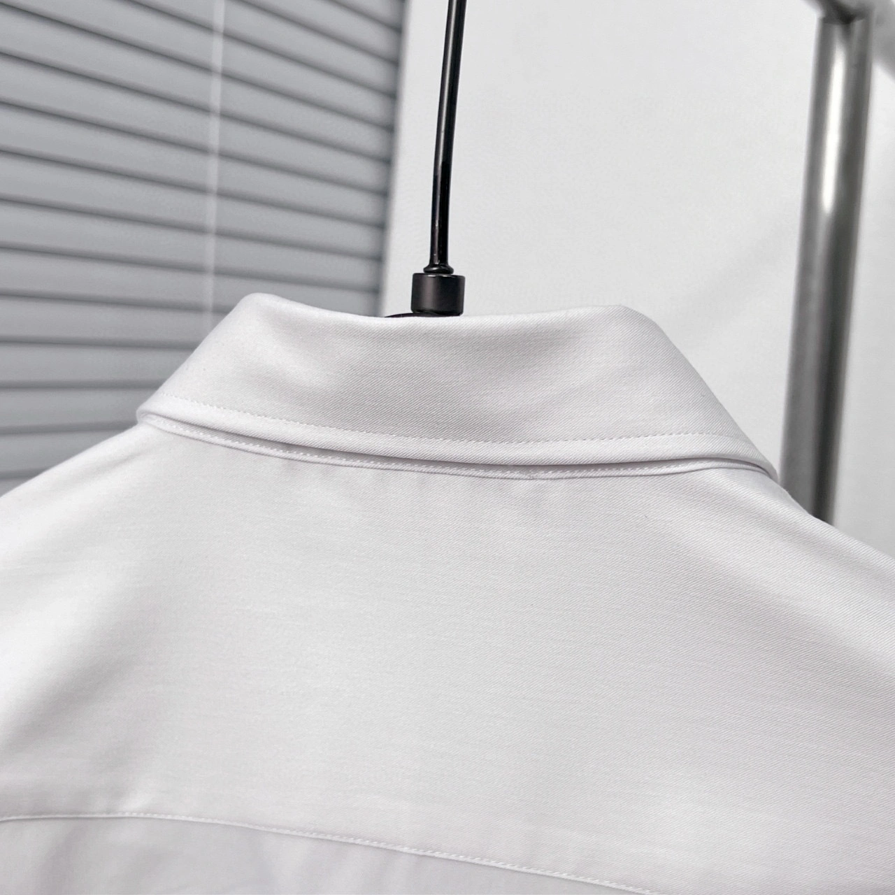 &wg.luxury--6iv593hy item:E-F000F0298T